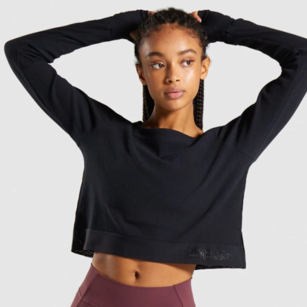 Gymshark Studio Sweater - Picture 2 of 11